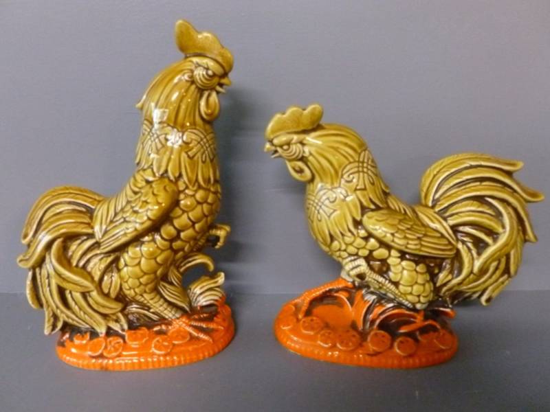 lot 43 image: Chicken Decoration