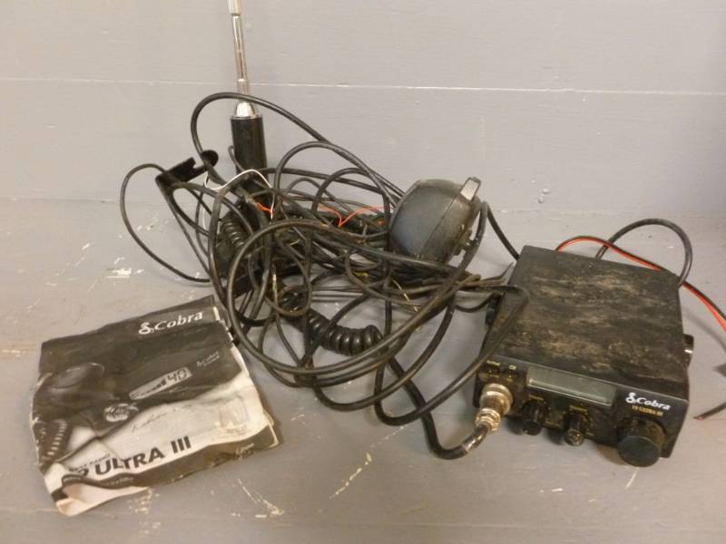 lot 67 image: CB Radio