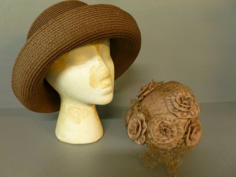 lot 82 image: Mannequin Head