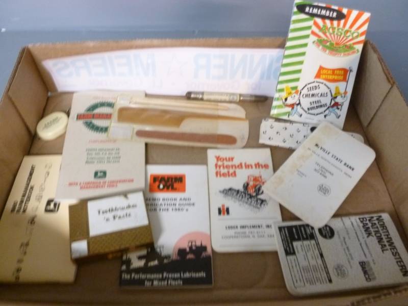 lot 86 image: Farm Themed Items