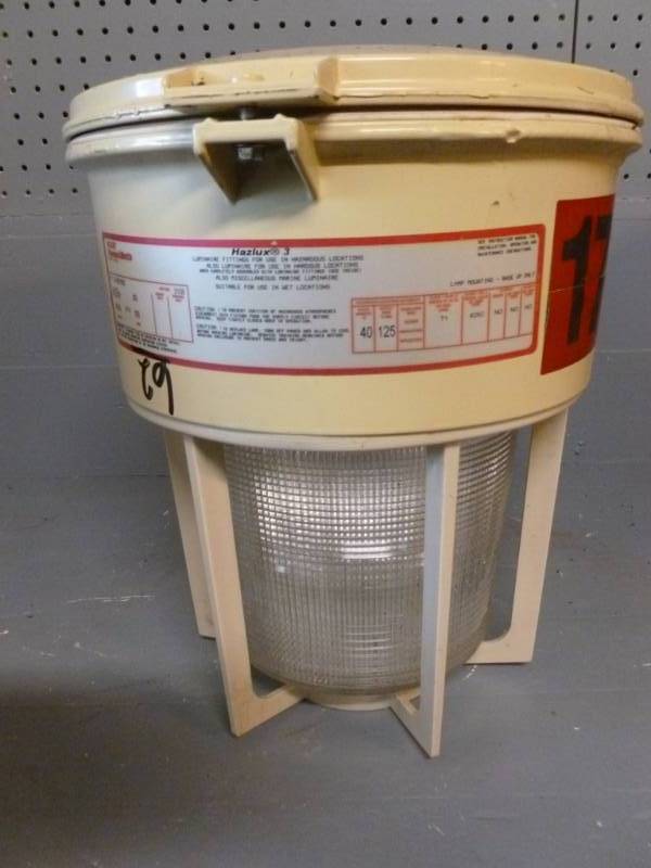 lot 93 image: Hazardous Locations Light
