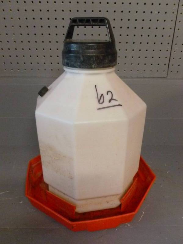 lot 95 image: Chicken Waterier
