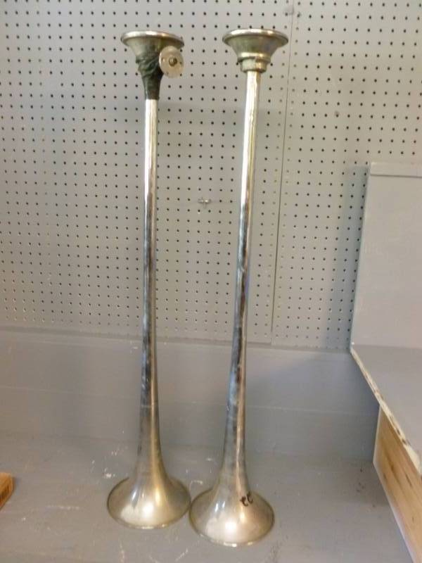 lot 97 image: Truck Horns