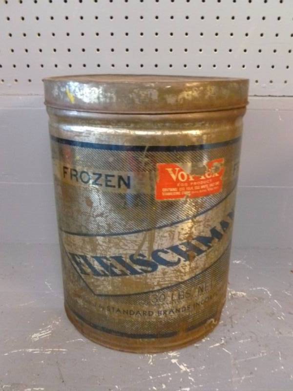 lot 119 image: Vintage Metal Container