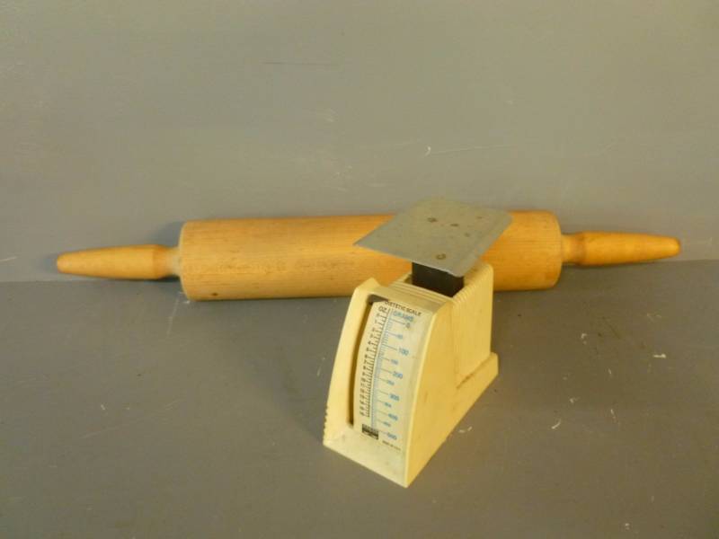 lot 136 image: Vintage Kitchen
