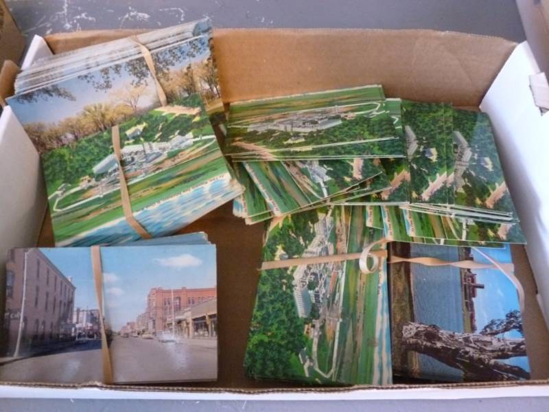 lot 145 image: Vintage Postcards