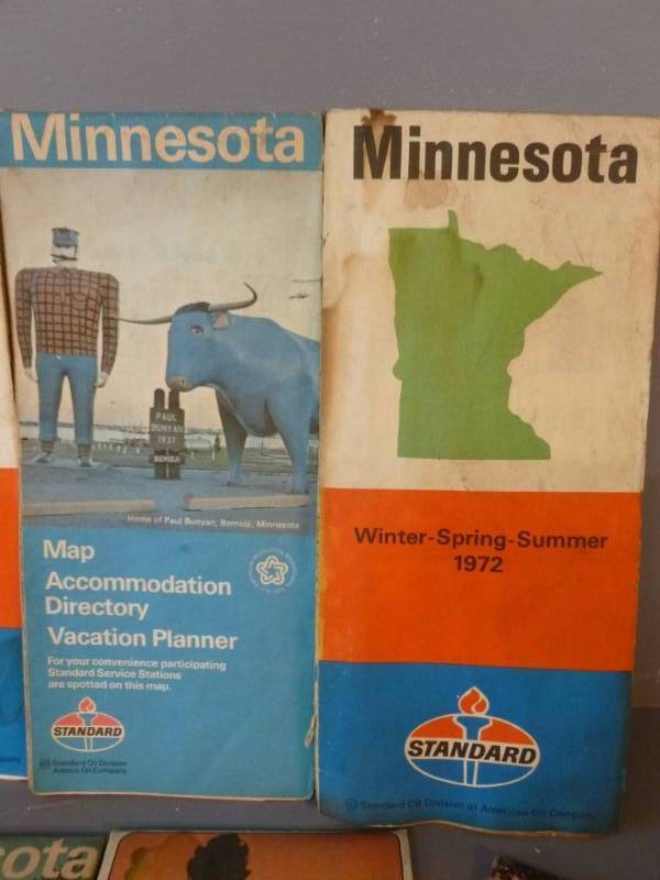 lot 171 image: Vintage Road Maps