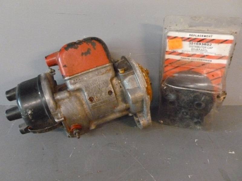 lot 203 image: Vintage Tractor Part