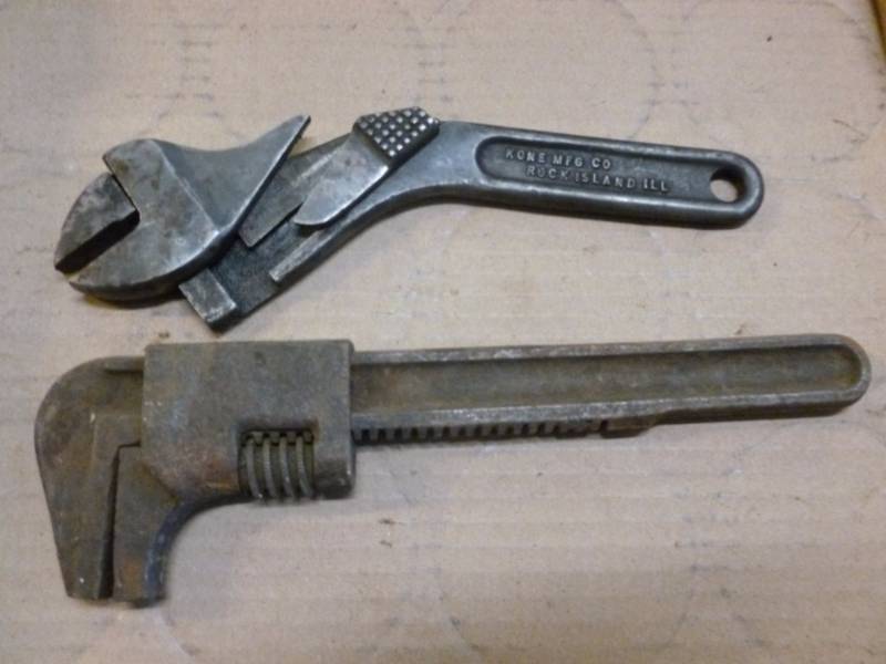 lot 210 image: Vintage Tools