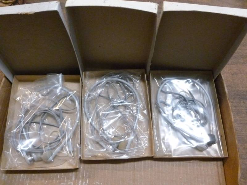 lot 214 image: Vintage Electronics