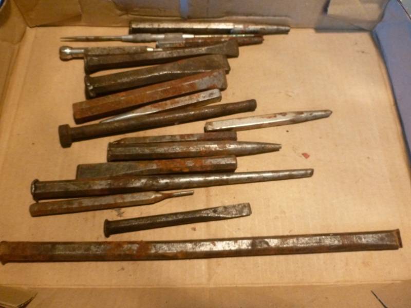 lot 228 image: Tools