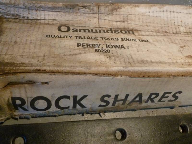 lot 265 image: Rock Shear Blades