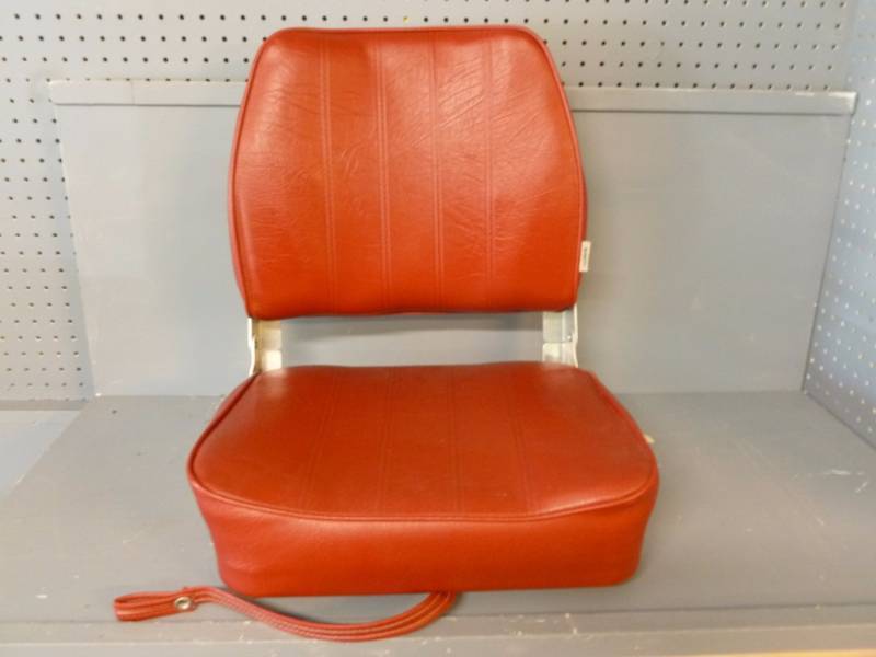 lot 285 image: Boat Seat