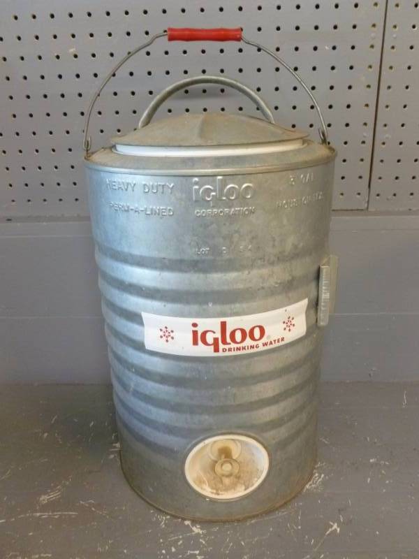 lot 316 image: Vintage Water Cooler