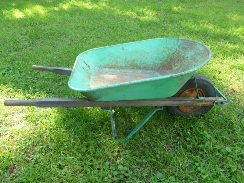 lot 348 image: Wheel Barrow