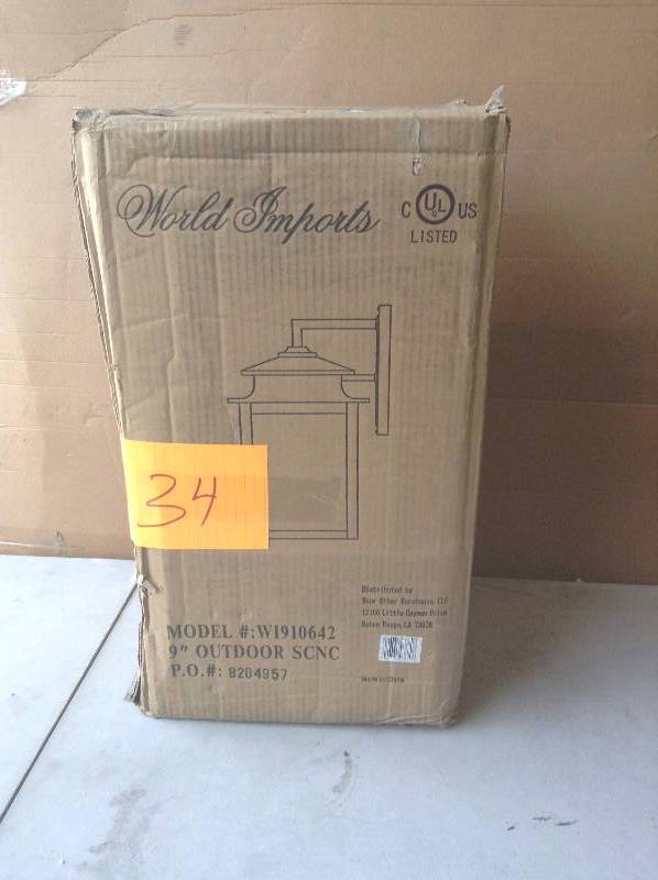 World Imports Model WI910642 9 Outdoor sconce