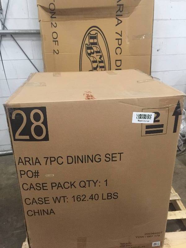 Aria 7 PC Dining Set Never Used