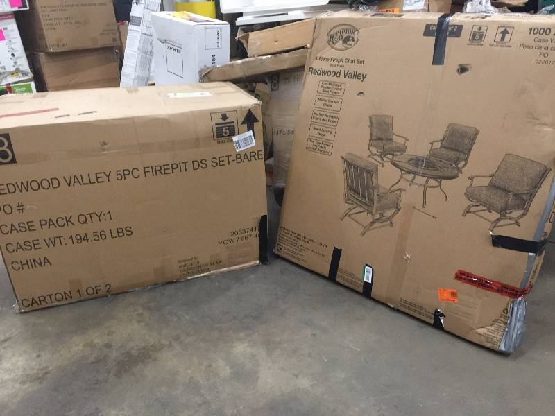 Redwood Valley 5 PC Firepit Set Bare never used