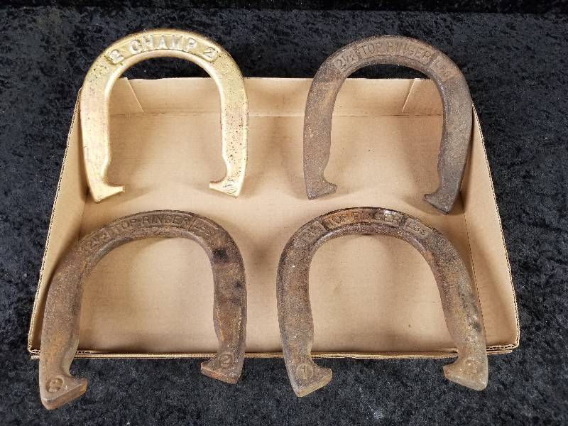 lot 128 image: Lot - Horseshoes