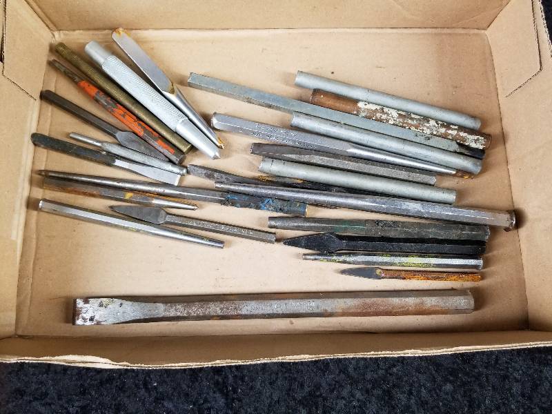 lot 119 image: Lot - Misc Chisels & Nail Punches