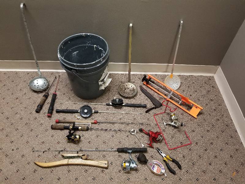lot 89 image: Lot - Misc Ice Fishing - Tip Ups, RodsReels, Scoops, etc