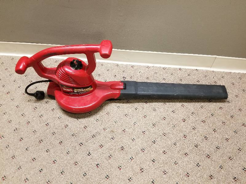lot 94 image: Toro Electric Ultra Blower Vac, works