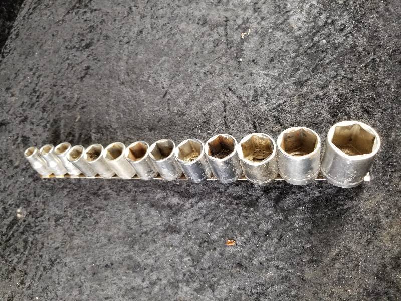 lot 99 image: Socket Set, 716 - 1 14