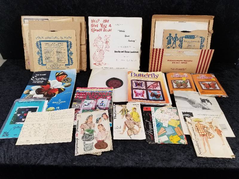 lot 61 image: Lot - Vintage Records & Craft Items