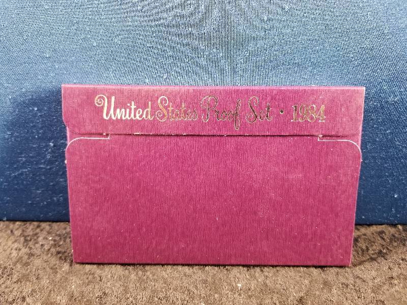 lot 34 image: 1984 US Proof Set