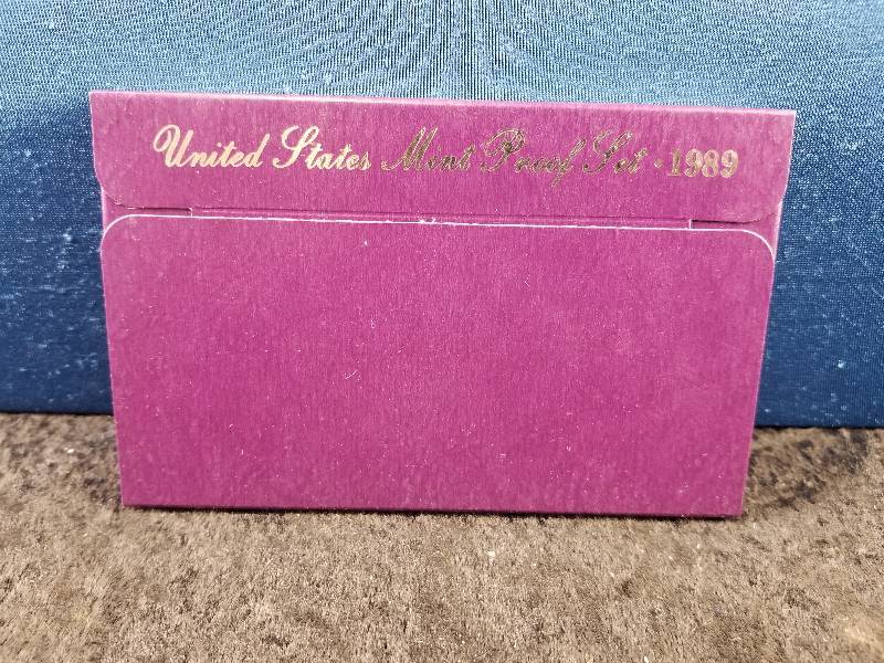 lot 39 image: 1989 US Proof Set