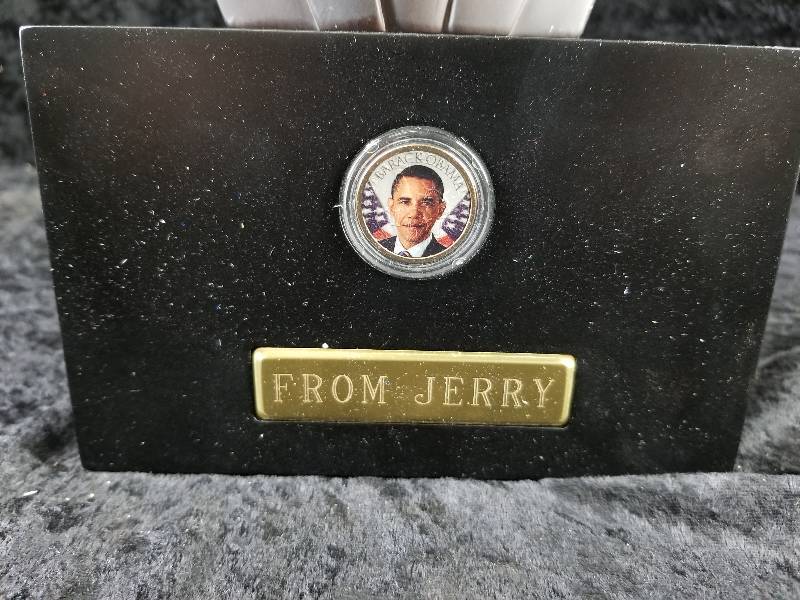 lot 9 image: Barack Obama Colorized Quarter with Obama Bust