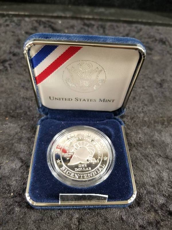 lot 14 image: 2002 US Mint Military Academy Bicentennial Commemorative Coin, 90% Silver