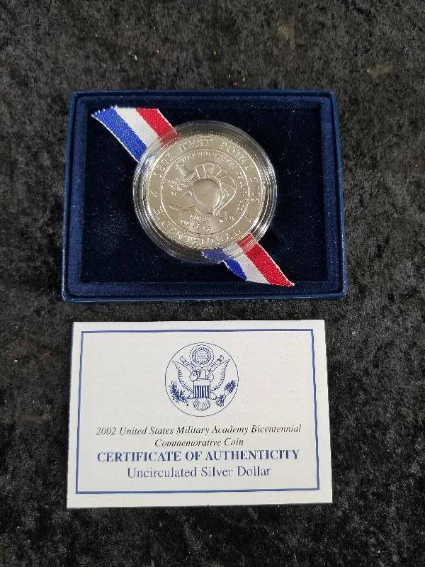 lot 15 image: 2002 US Mint Military Academy Bicentennial Commemorative Coin, 90% Silver