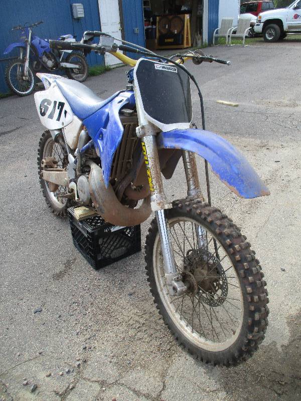 Yamaha 250 Dirt Bike | Tools, Motorcycle, Parts, Furniture ...