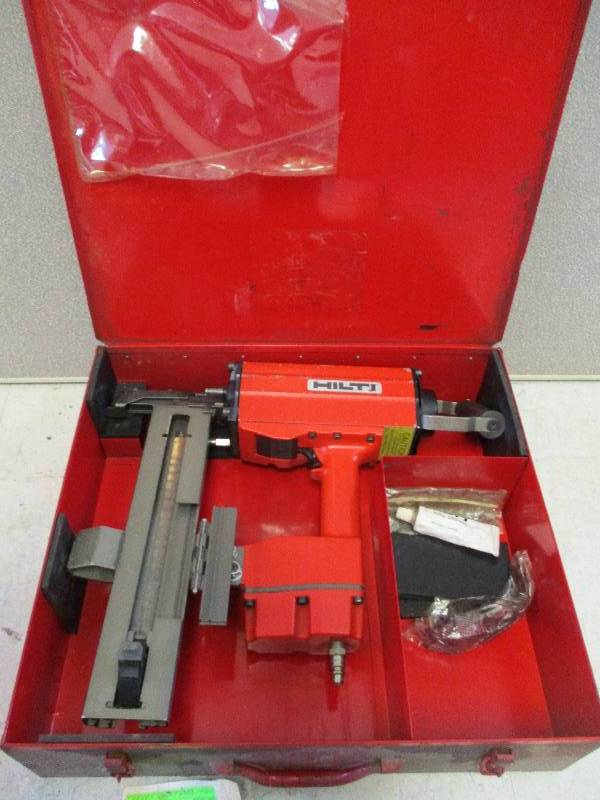 Pneumatic Deck Nailer