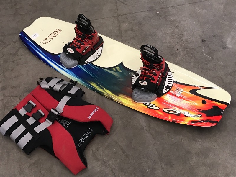 lot 24 image: Connor Wakeboard