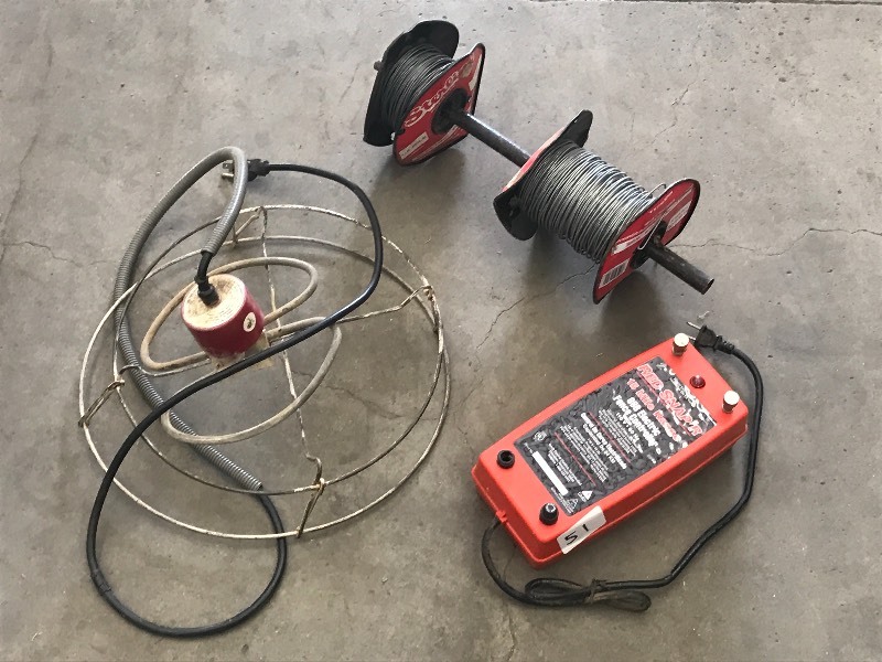 lot 51 image: Electric Fence Controller, Water Heater, Wire