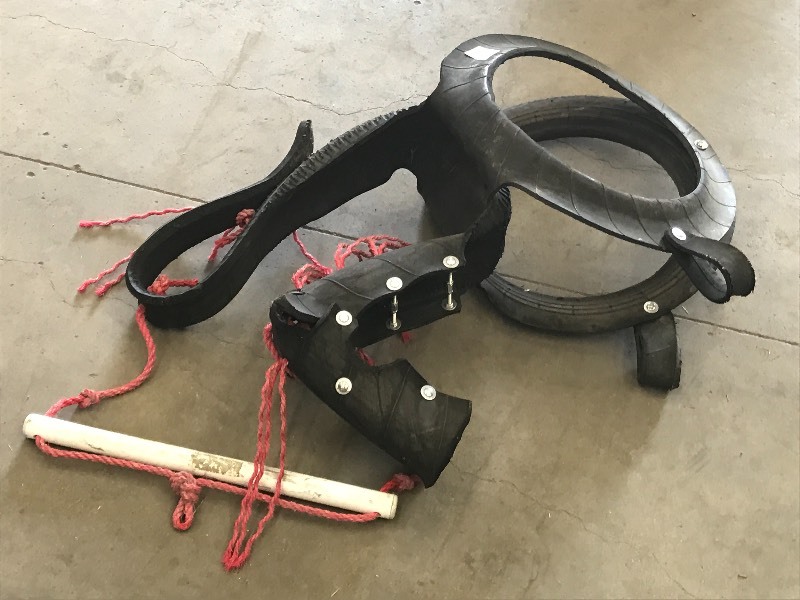 lot 72 image: Tire Swing