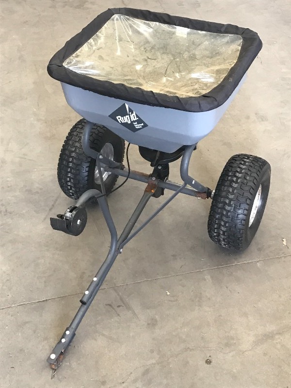 lot 93 image: Pin-Hitch Fertilizer Spreader