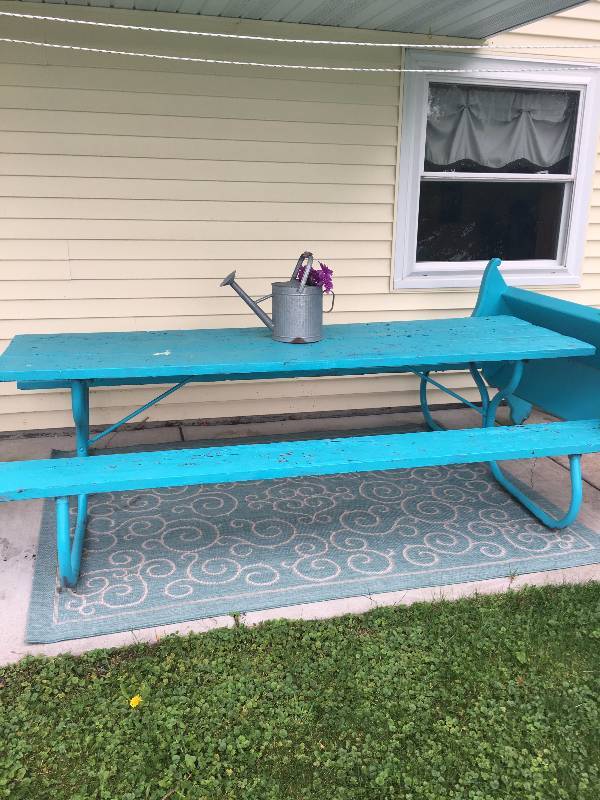 Picnic Table