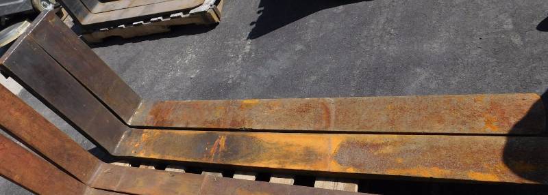 lot 35 image: Class 3 Forklift Forks - 2 x 6 x 65