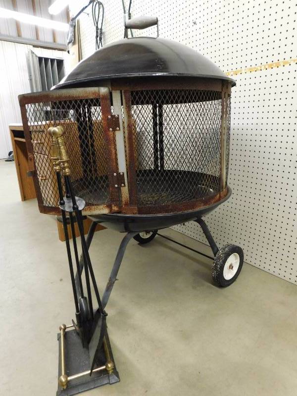 lot 56 image: Portable Fire Pit with Accessories