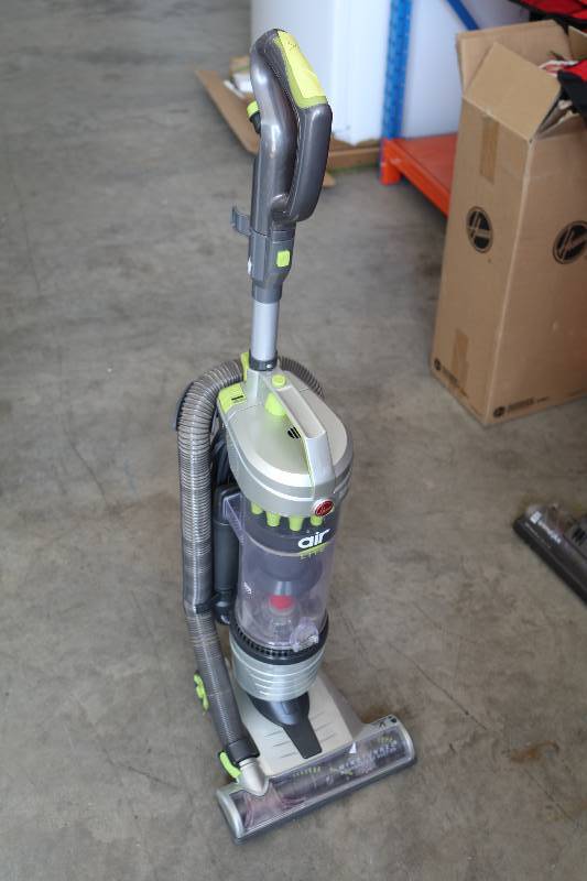 Hoover Air Lite Vacuum