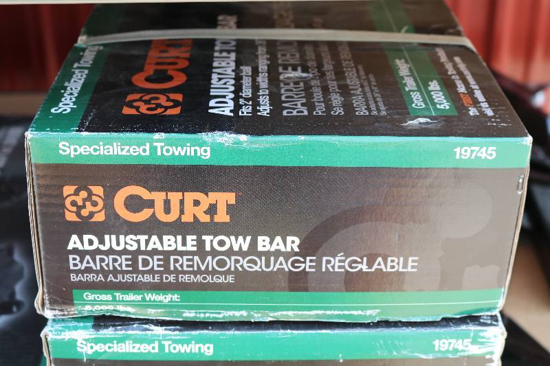Curt Adjustable Tow Bar