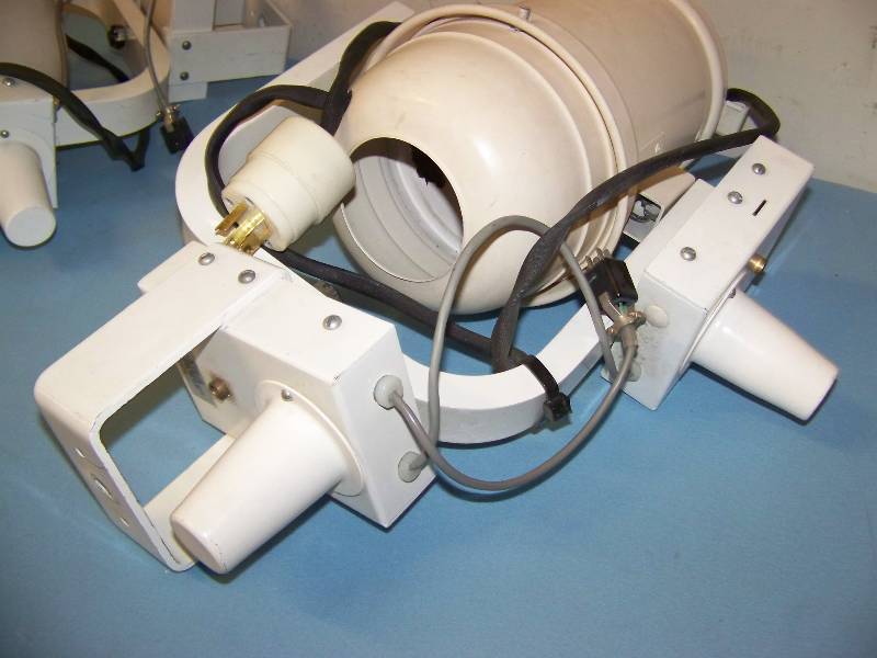 lot 49 image: (2) Stage  Studio Lights with Mounting Brackets