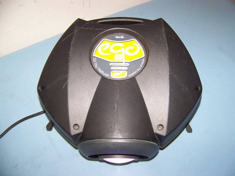 lot 50 image: Martin, DJ Ego 03, Deco Effects Stage  Theater Light