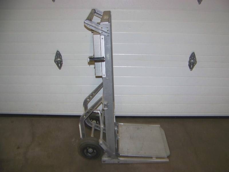 lot 105 image: Genie, Load Lifter, 200 lb. Load Capacity, Aluminum, Hand Truck  Dolly