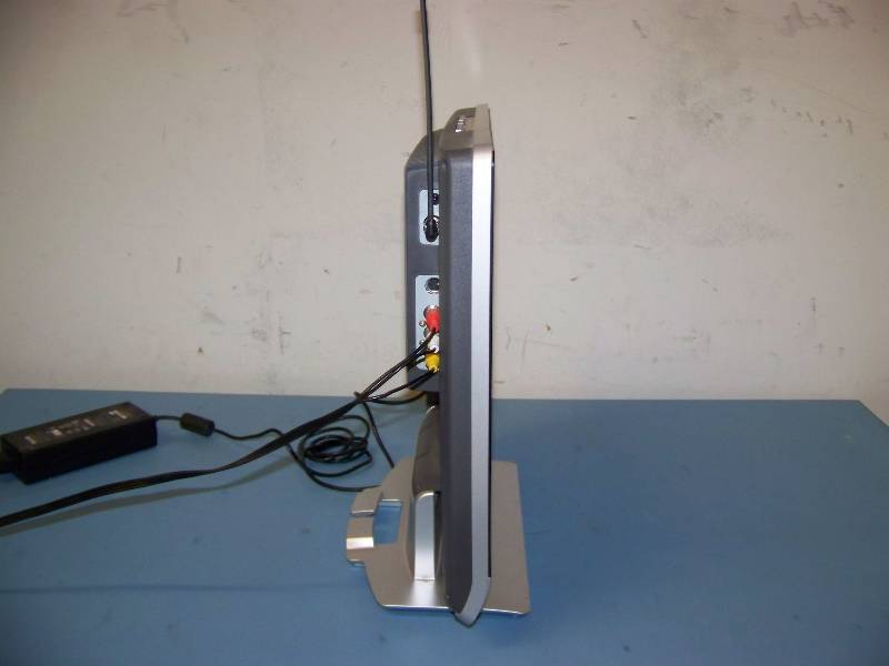 lot 19 image: 15, Philips, Flat Panel, LCD, HDTV  Television  Monitor