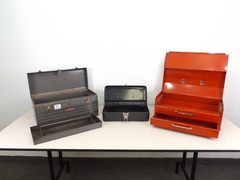 lot 39 image: Lot of 3 Metal Tool Boxes