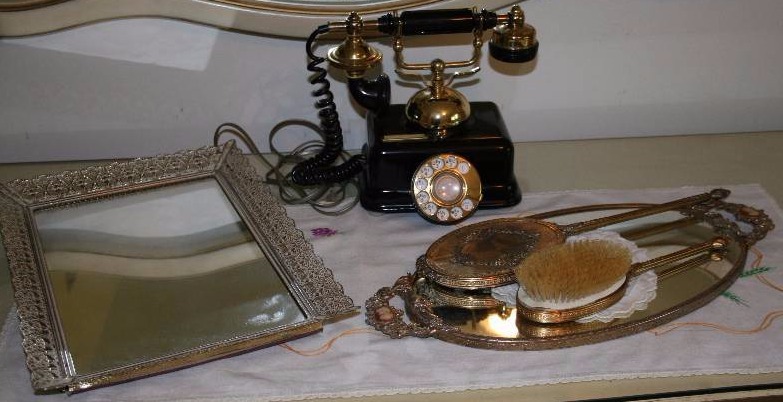 lot 23 image: Vintage Phone, Antique Brush, Mirror,and Mirror trays
